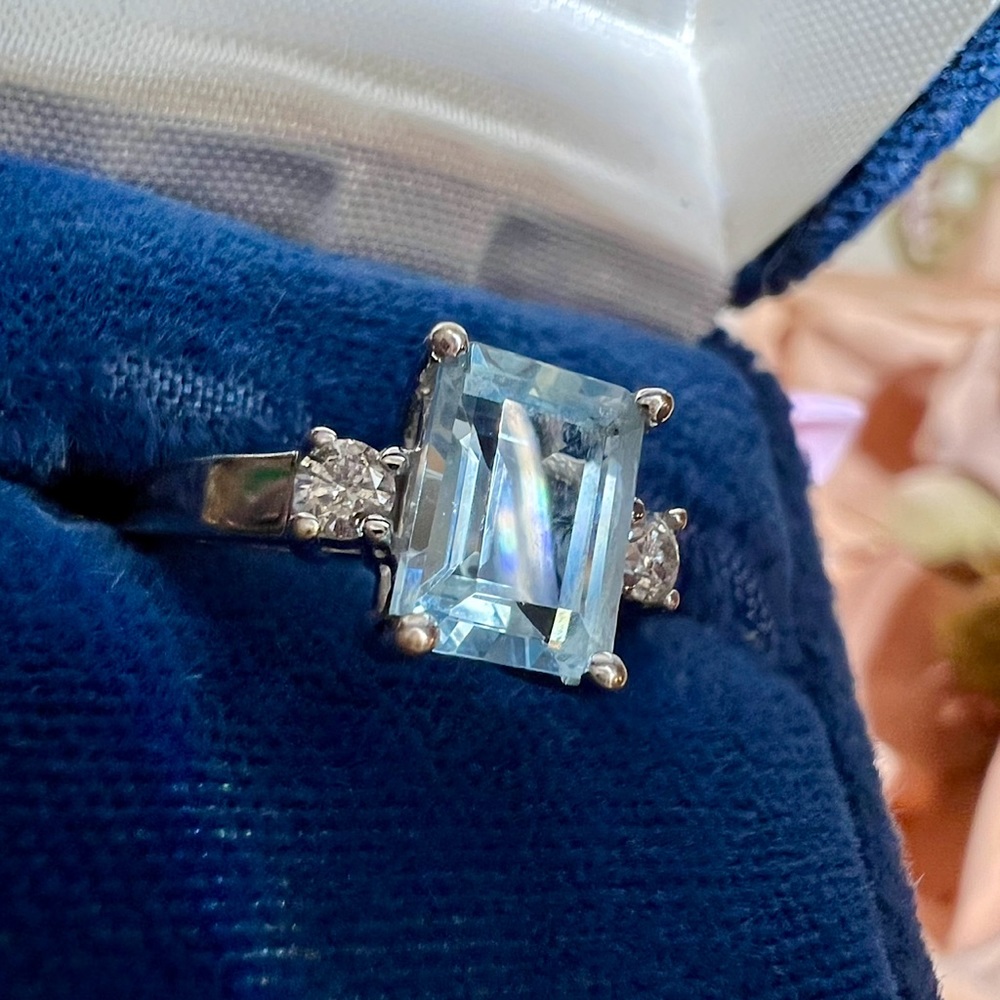 ❌SOLD❌ Vintage Aquamarine Diamond Ring Solid 14K Gold White Gold Emerald cut - Picture 5 of 17